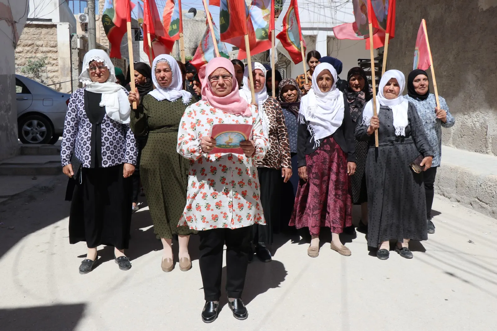 Families of martyrs in Aleppo shed light on objectives of Damascus govt's blockade