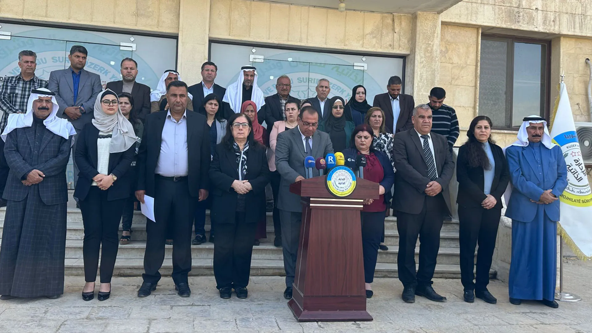​​​​​​​Politicians praise AANES’ initiative to solve the Syrian crisis