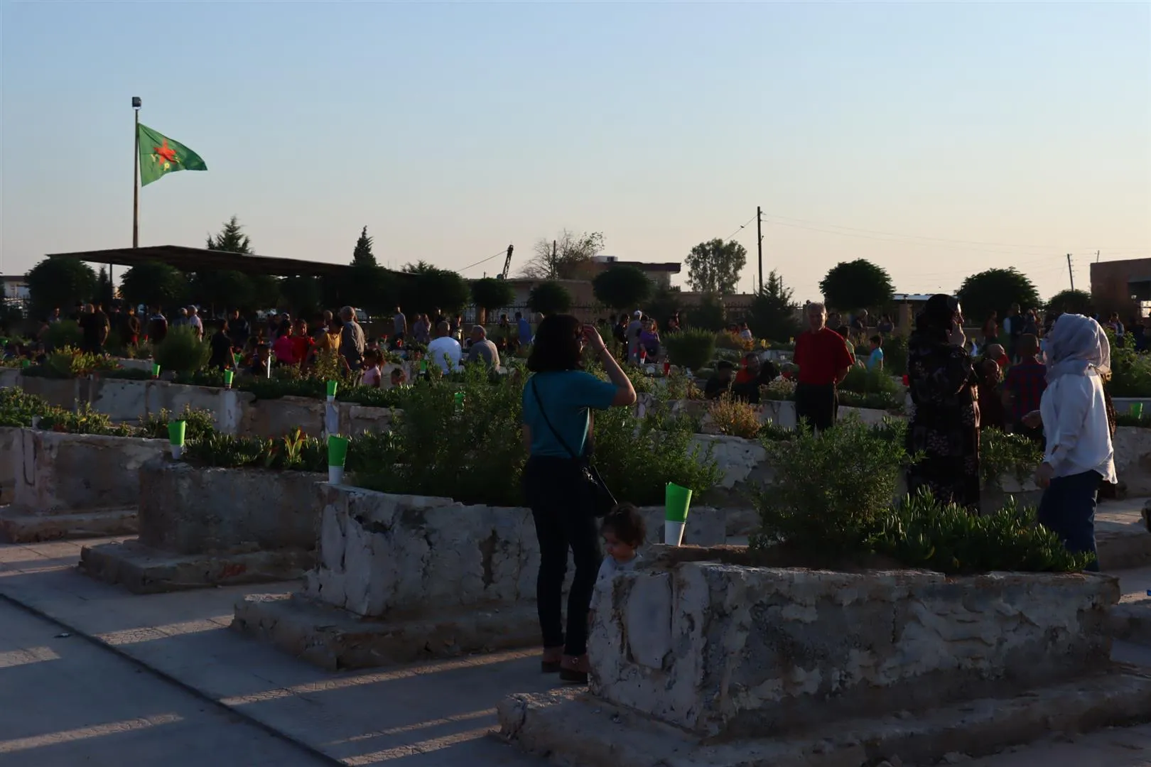 ​​​​​​​NE Syria.. Thousands visit shrines of martyrs on Eid al-Adha' morning