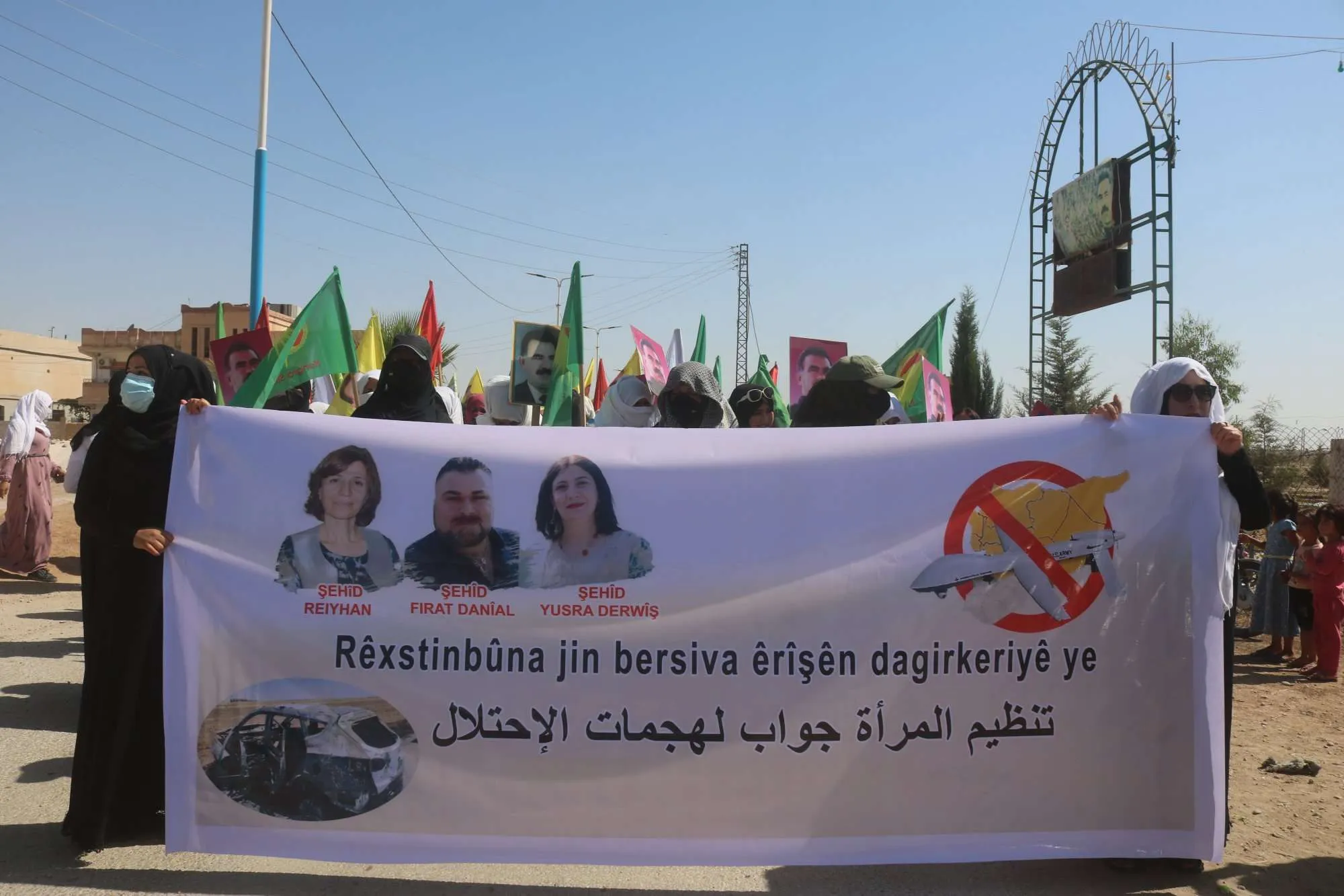 Tal Koçer during demonstration: Let's end occupation with struggle