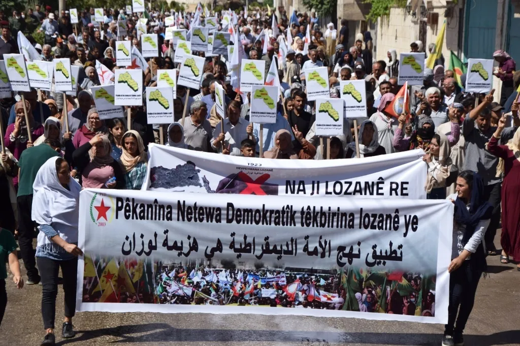 2 mass demonstrations to condemn Lausanne Treaty 