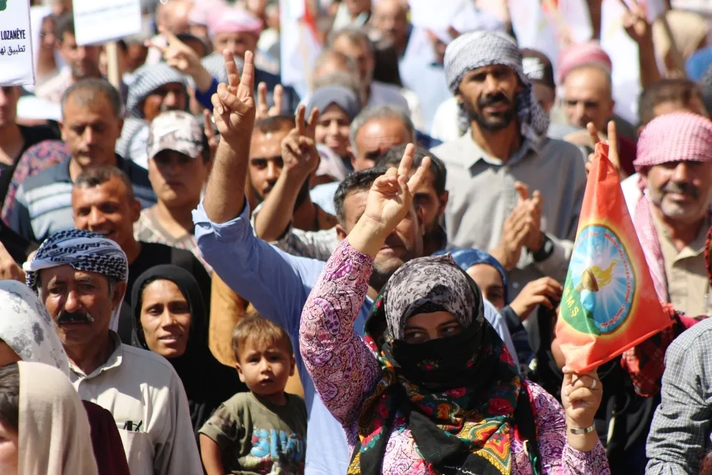 2 mass demonstrations to condemn Lausanne Treaty 