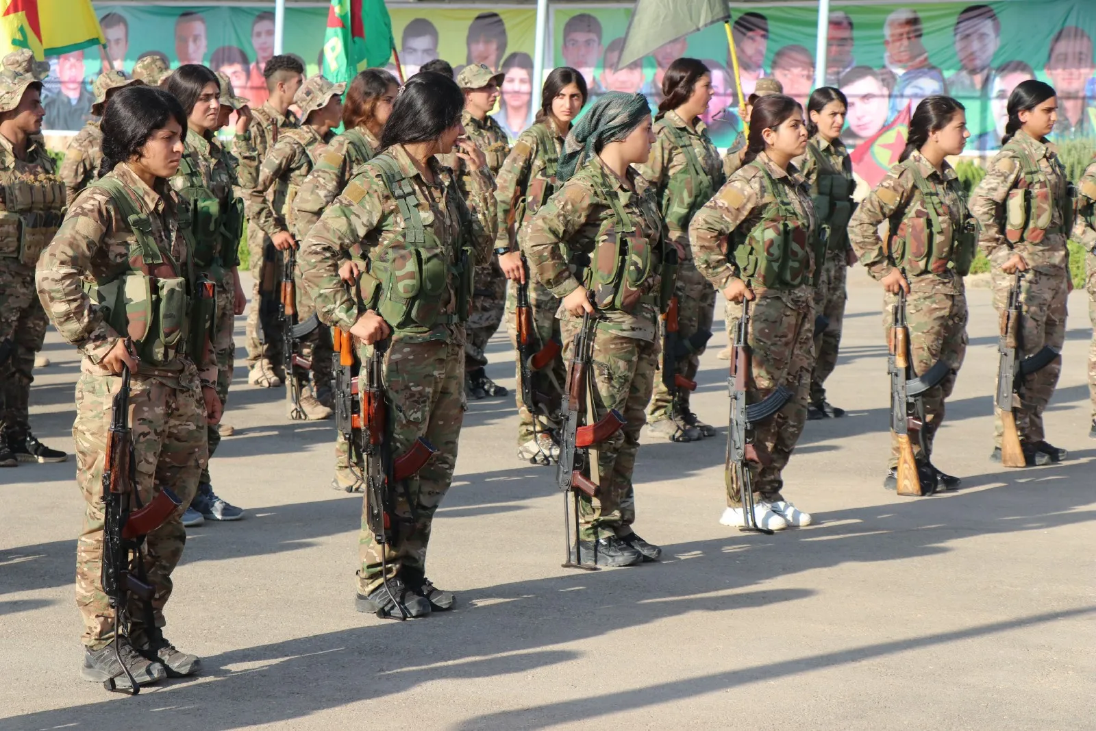 ​​​​​​​​​​​​​​Military parade commemorates 15th of August leap