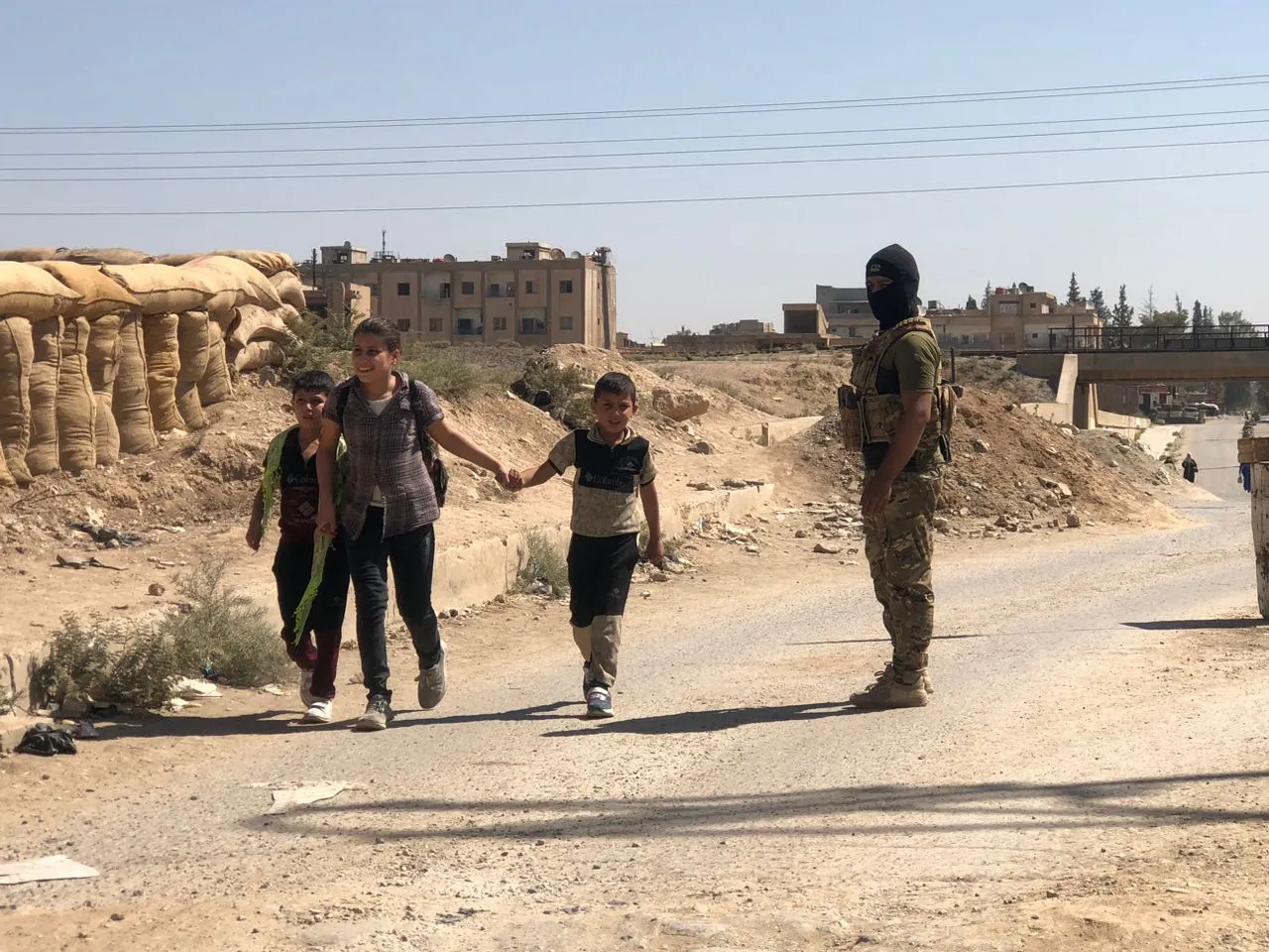 Displacement movement from Security Square towards safe neighborhoods in Hasaka