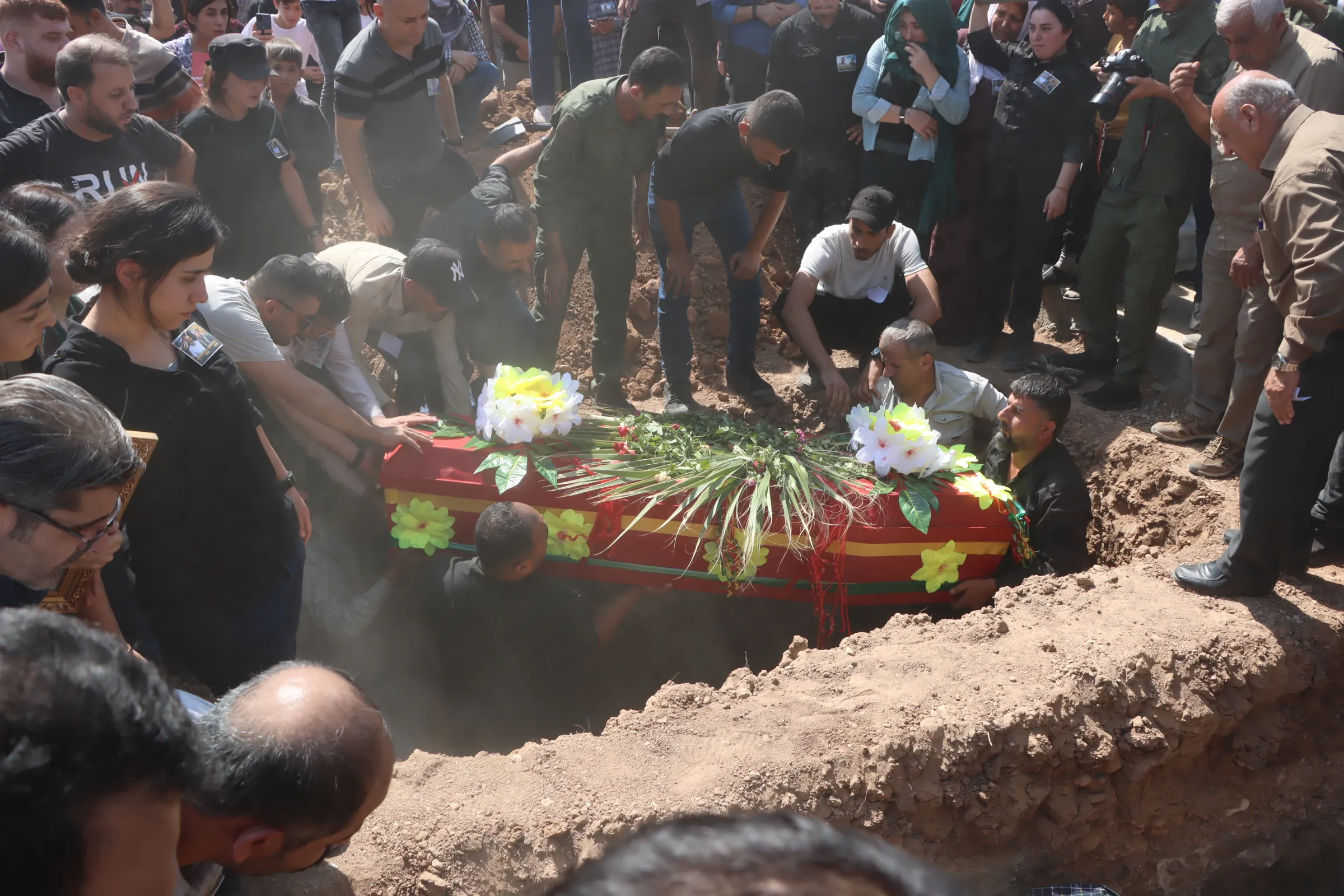 Thousands bid farewell to bodies of martyrs, Seyîd Evran, Aslan Qamishlo