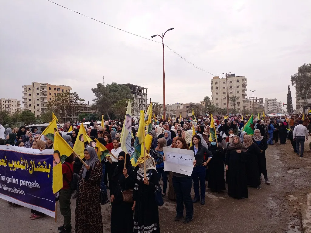 Massive demonstrations launched throughout NE Syria