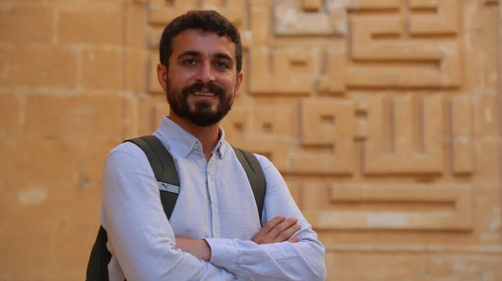 Turkish authorities arrest journalist