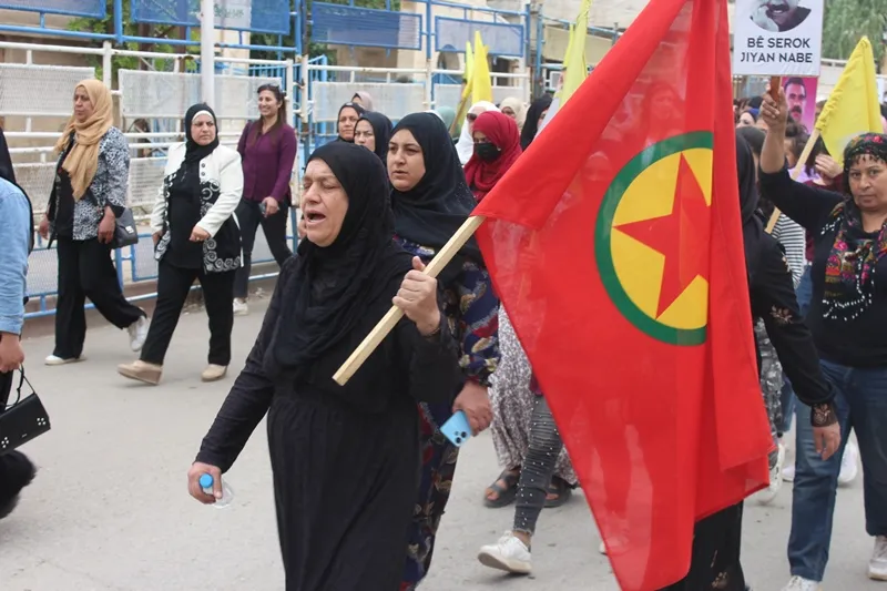 Thousands in Qamishlo Canton confirm their resistance against international conspiracy and Turkish attacks