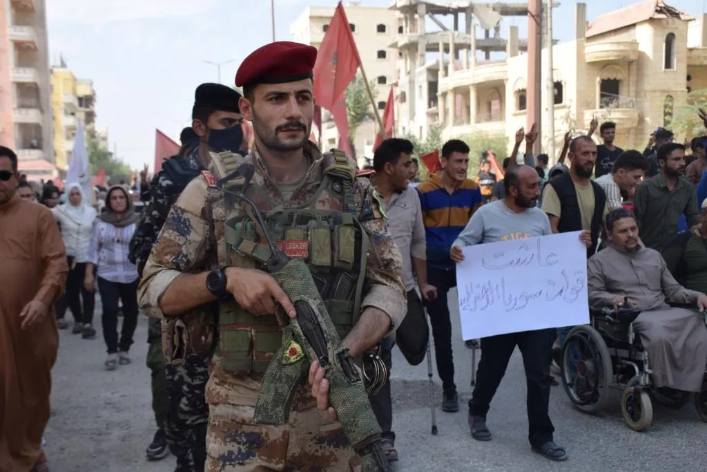 ​​​​​​​Demonstration in Raqqa denouncing  Turkish attacks