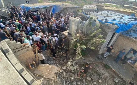 Turkish occupation bombs Makhmour camp in Başur