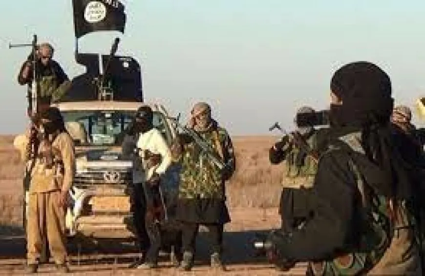 5 Syrian soldiers killed, injured east Palmyra