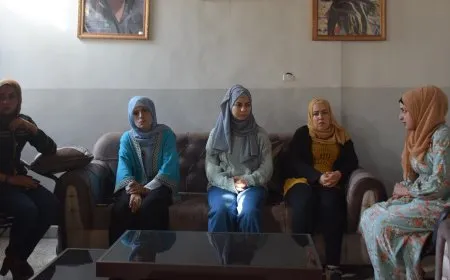 Lecture on genocide crimes against Yazidi women in Tirbespiyê
