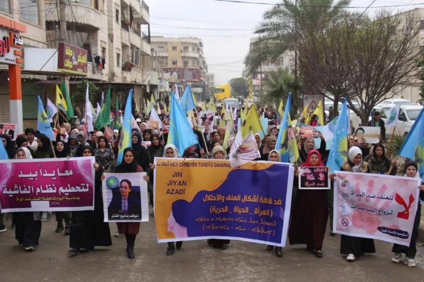 Massive crowds call for women's freedom on International Day against Violence