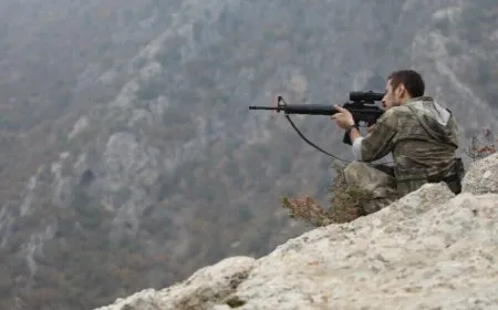 Video of sniper operation carried out by Guerrilla forces in Zap