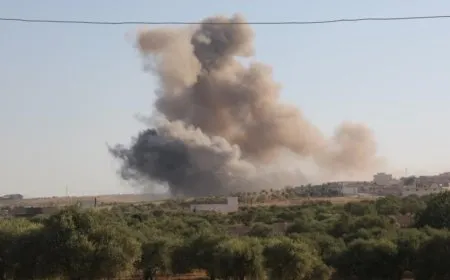 Russian warplane launches raids on Idlib countryside