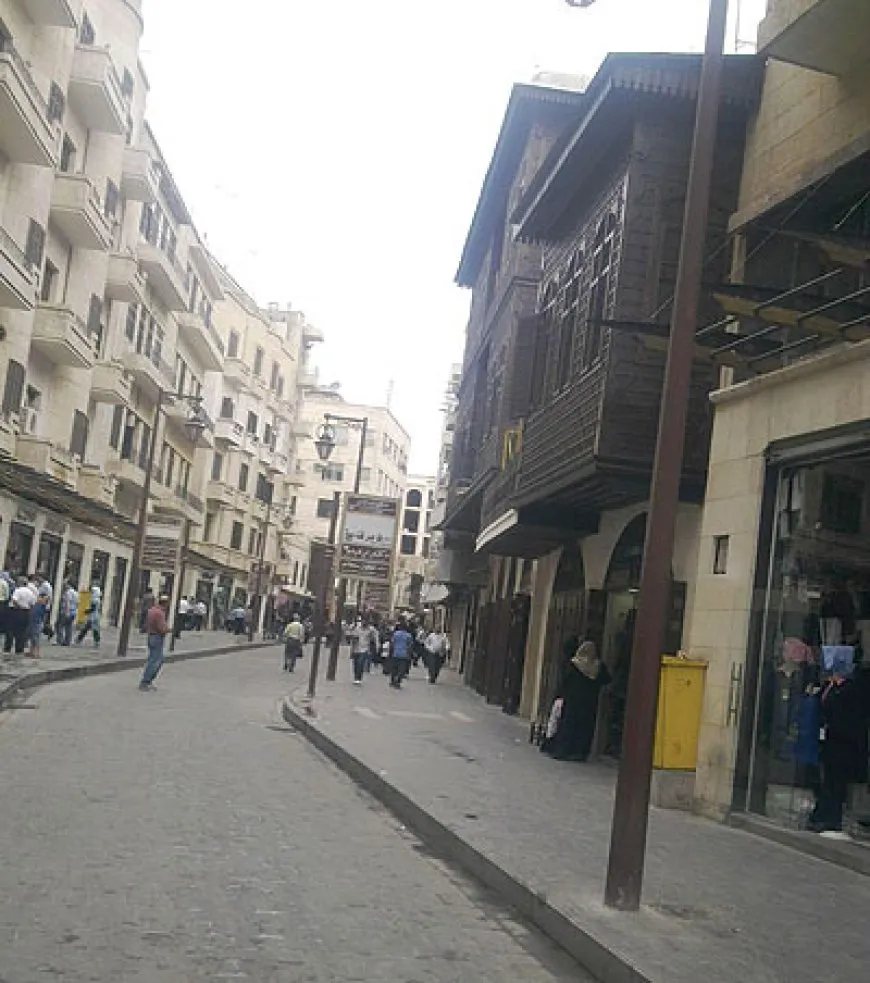 Damascus Government racketeers shops’ owners with royalties