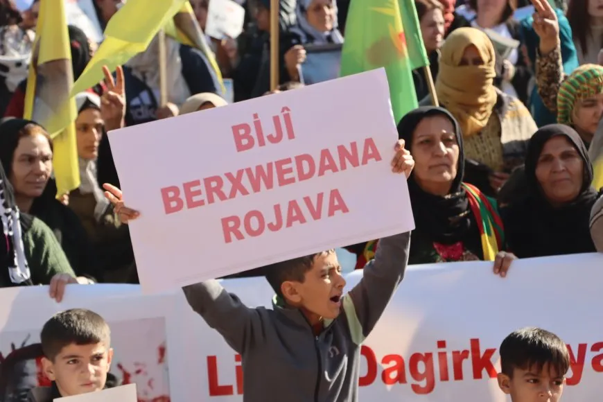 Thousands demonstrate against Turkish occupation attacks in Qamishlo