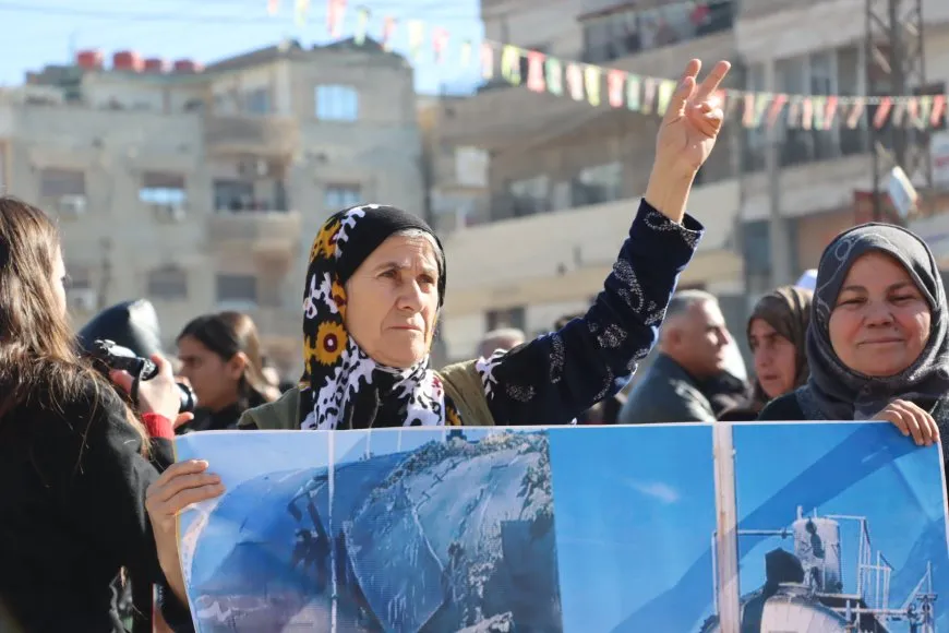 Thousands demonstrate against Turkish occupation attacks in Qamishlo