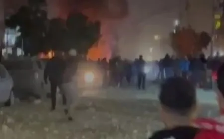 4 people killed in an air strike targeting the southern suburb of Beirut