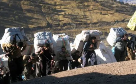 Kolbar killed, another injured by Iranian forces