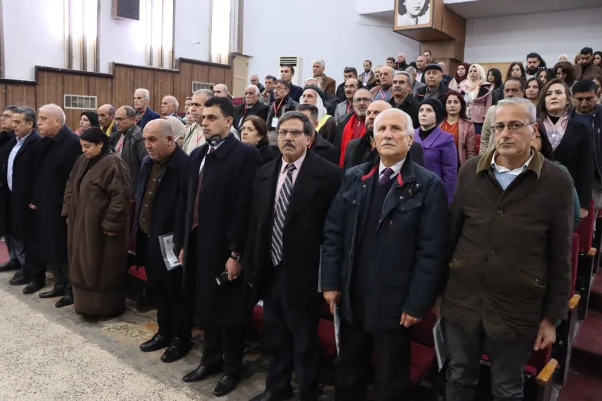 Politicians, researchers discuss issue of displacement, ways to address it