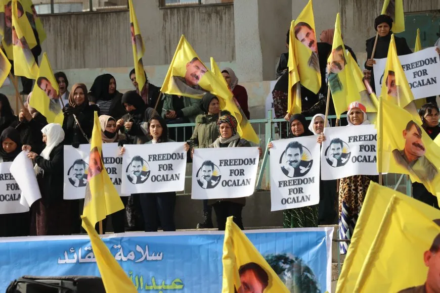 Campaign to collect signatures kicks off on 25th anniversary of Conspiracy