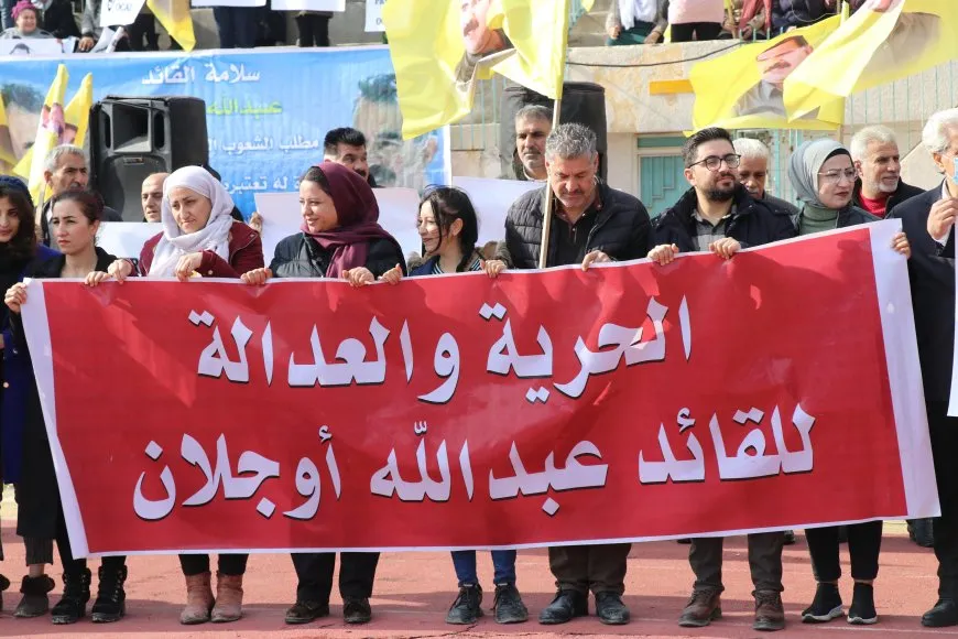 Campaign to collect signatures kicks off on 25th anniversary of Conspiracy
