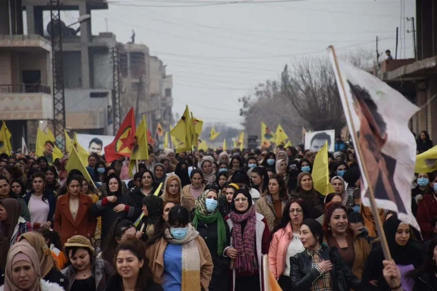 Hundreds rally in mass NE, Syria for achieving Ocalan's physical freedom
