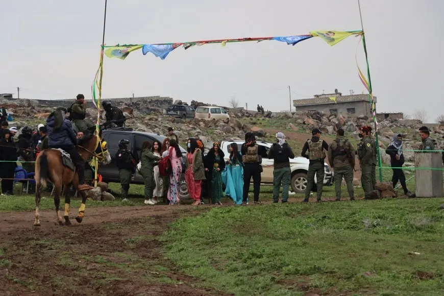 Components of NE Syria head to Newroz squares