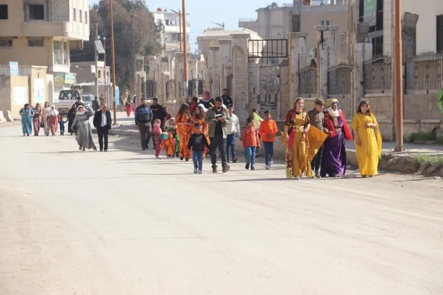 Components of NE Syria head to Newroz squares