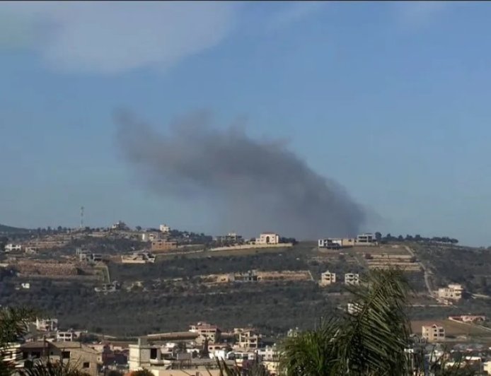 Israel bombes Hezbollah military site in Lebanon