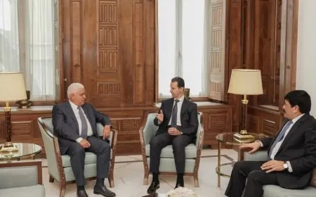 Bashar al-Assad meets with the head of Popular Mobilization Forces