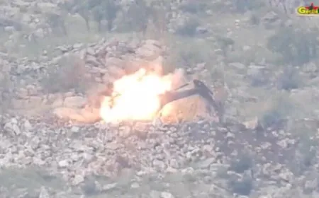 Gerîla TV releases video of blowing up Turkish bulldozer