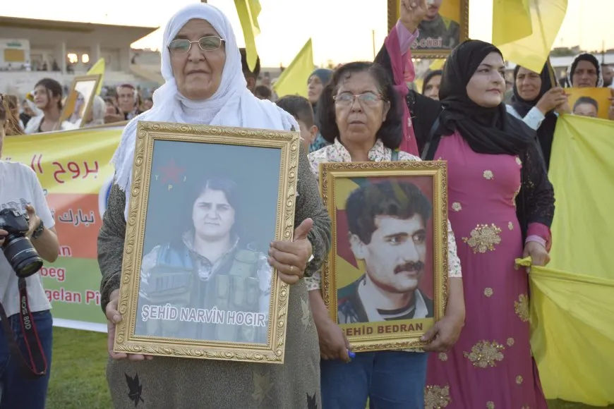  People of Qamishlo  emphasize struggle to achieve goals of July 19 revolution