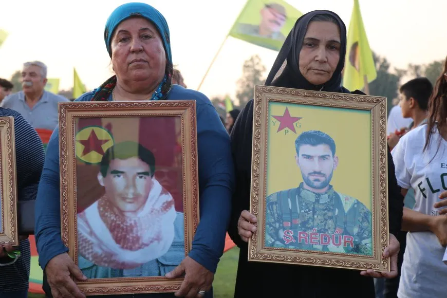  People of Qamishlo  emphasize struggle to achieve goals of July 19 revolution
