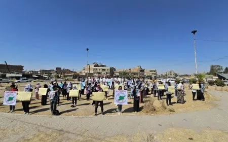 Protest in Hasaka condemning massacre committed by Damascus government in Deir ez-Zor