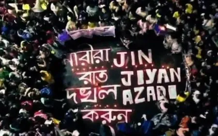 Protesters in India raise slogan Jin, Jiyan ,Azadî
