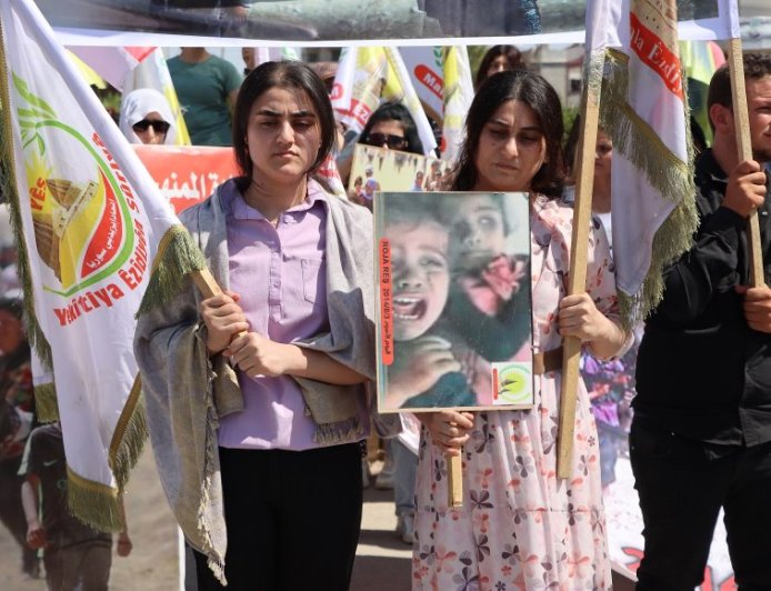 Two Yazidi women liberated by YPJ join to march against genocide