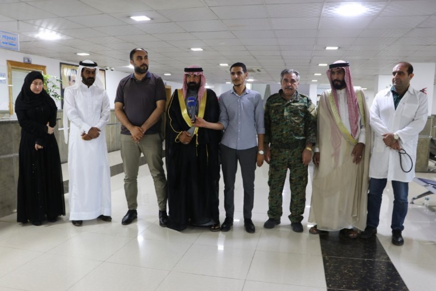 Al-Aqeidat notables visit the wounded of Deir –ez-Zor in SDF military hospital