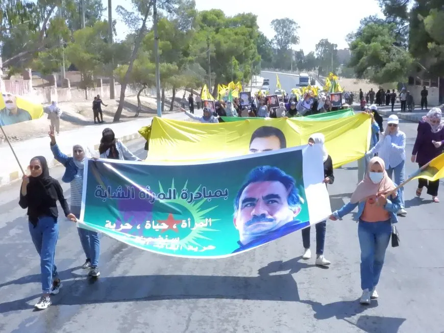 Women in Tabqa Canton protest against isolation