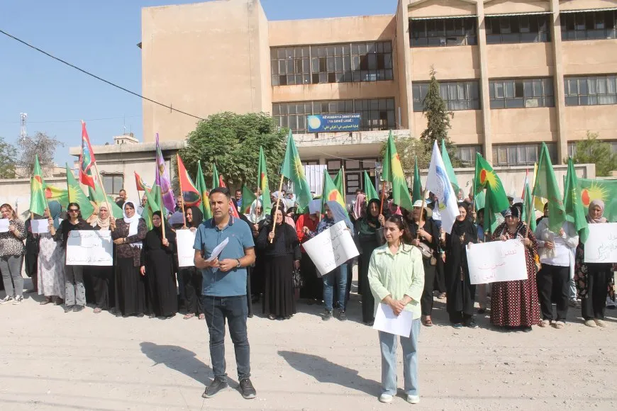 Widespread women's protests against Turkish targeting of journalists Gulistan ,Hero