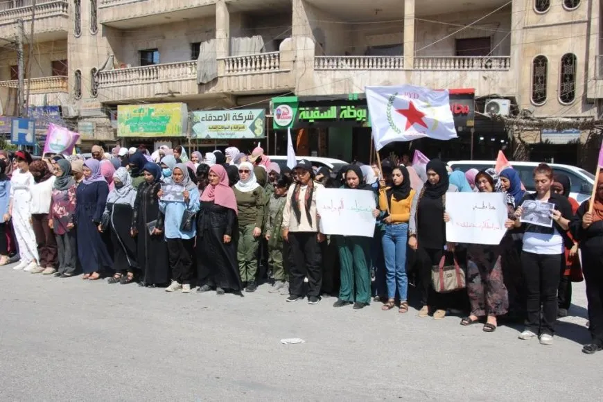 Manbij residents condemn Turkish occupation attacks