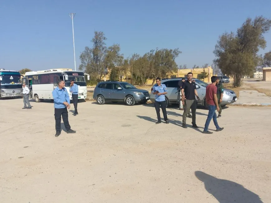 Deir ez-Zor and Tabqa residents head to Raqqa for mass demonstration