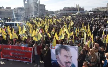 Massive demonstration in Euphrates against extension of "disciplinary sanctions" on Leader