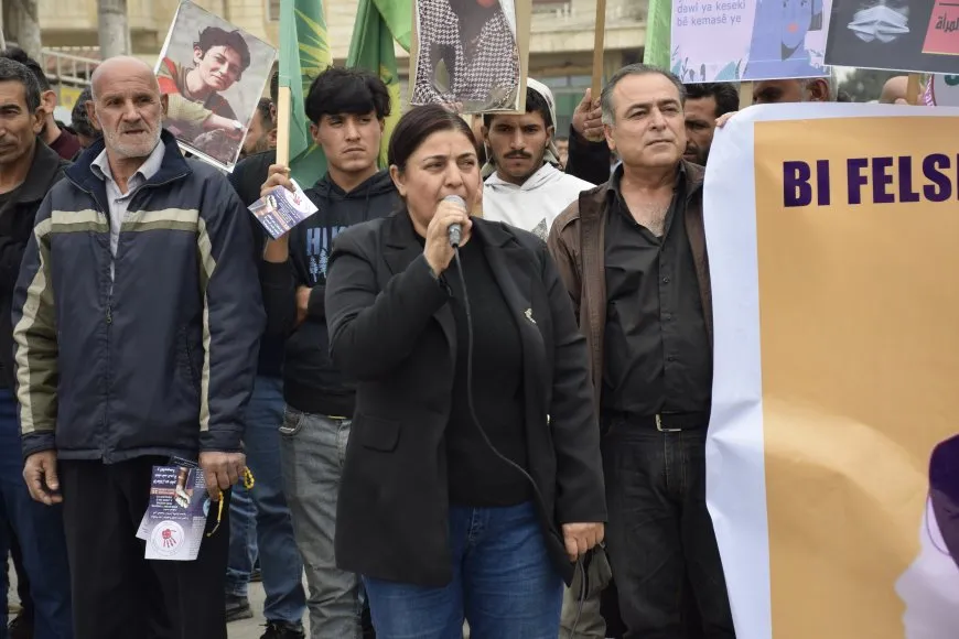Massive march condemns violence against women in Qamishlo