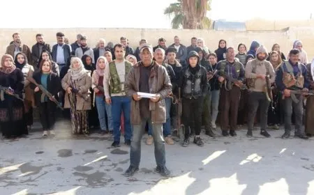 Ain Issa residents, IDPs of Girê Spî announce support for SDF