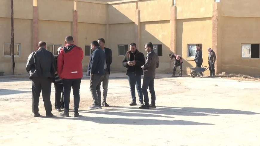 Establishing temporary shelters in Tabqa for IDPs of Shahba