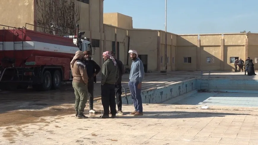 Establishing temporary shelters in Tabqa for IDPs of Shahba