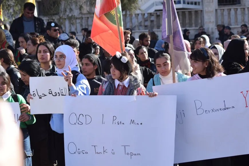 People of Jazera Canton protest against Turkish occupation, its mercenaries