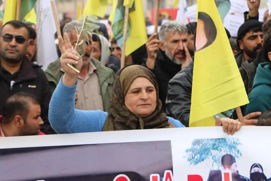 Thousands protest against attacks on NE Syria